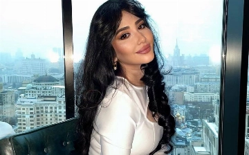 Зарина Низомуддинова представила отрывок из нового трека 