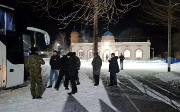В Казахстане эвакуировали 69 узбекистанцев, застрявших на трассах