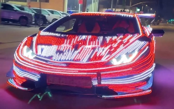 В сети показали самый яркий в мире Lamborghini Huracan